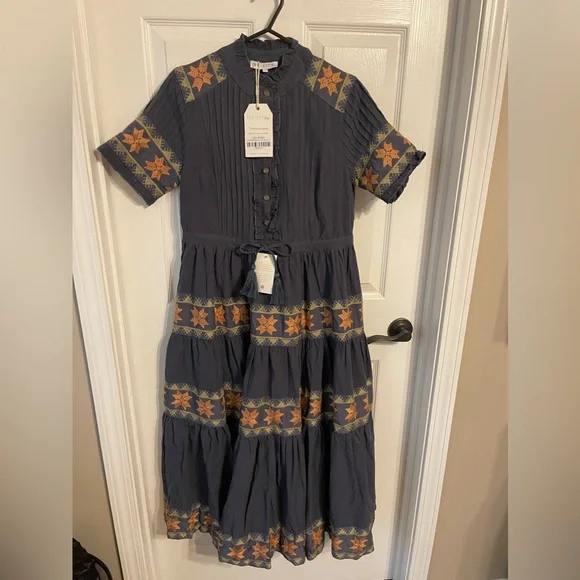 Beautiful embroidered Ivy City Co. dress. Never worn, nwt. - Picture 1 of 8